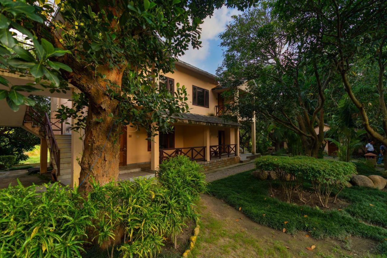 The Hosteller Jim Corbett Garjia Exterior photo